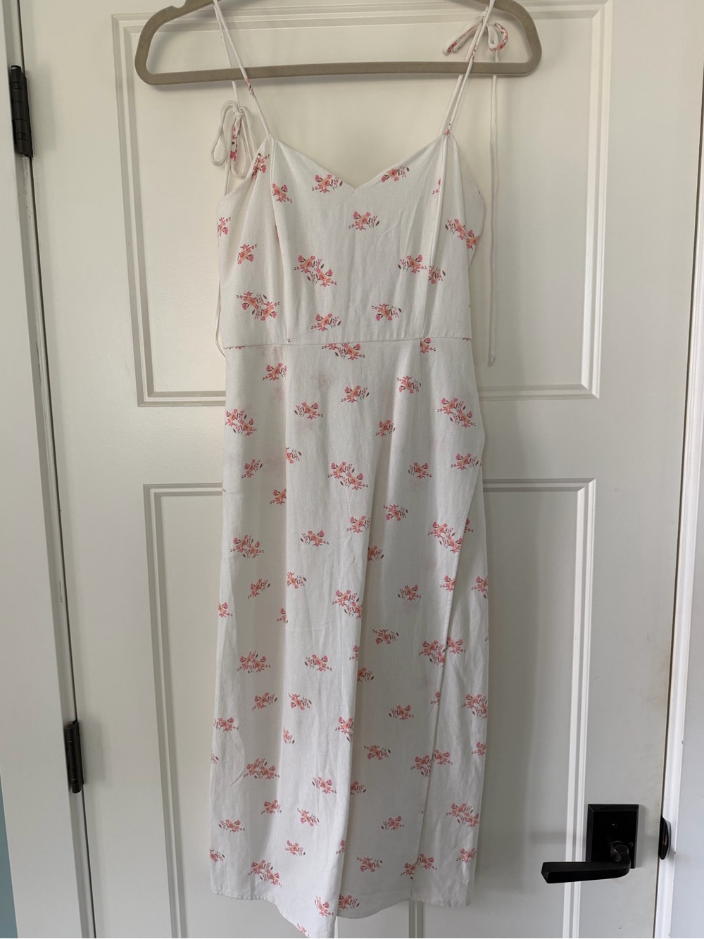 Francesca’s pink floral midi dress